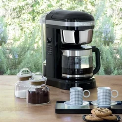 KitchenAid Machine à Café électrique Onyx 1,7 L 1100 W 5KCM1209EOB 8 KitchenAid Machine à Café électrique Onyx 1,7 L 1100 W 5KCM1209EOB -KitchenAid || Smeg Soldes Magasin 700028 3 1 Machine a cafe electrique onyx 1 7 L 1100 W 5KCM1209EOB Kitchenaid