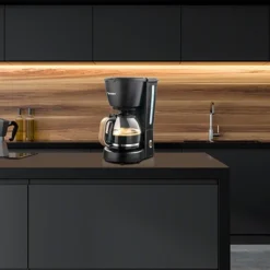 Bestron Cafetière à Filtre 1,25L 1000W -KitchenAid || Smeg Soldes Magasin 700103 4 1 Cafetiere a filtre 1 25L 1000W Bestron