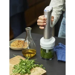 Cuisinart Mixeur Plongeant Argenté Sans Fil 3 En 1 RHB100E -KitchenAid || Smeg Soldes Magasin 761053 3 2 Mixeur plongeant argente sans fil 3 en 1 RHB100E Cuisinart