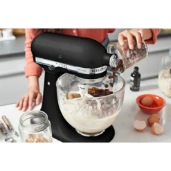 KitchenAid Robot Pâtissier Artisan à Tête Inclinable 4,8 L 300 W Noir Truffe 5KSM175PSEBK -KitchenAid || Smeg Soldes Magasin 761090 2 2 Robot patissier Artisan a tete inclinable 4 8 L 300 W noir truffe 5KSM175PSEBK Kitchenaid