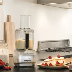 Magimix Robot Multifonctions Le Mini Plus Chrome Mat 18260F -KitchenAid || Smeg Soldes Magasin 76155 2 9 Robot Multifonctions Le Mini Plus Chrome mat 18260F Magimix